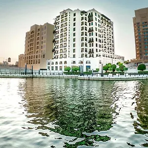 Suha Creek Apartment, Waterfront Jaddaf, United Arab Emirates