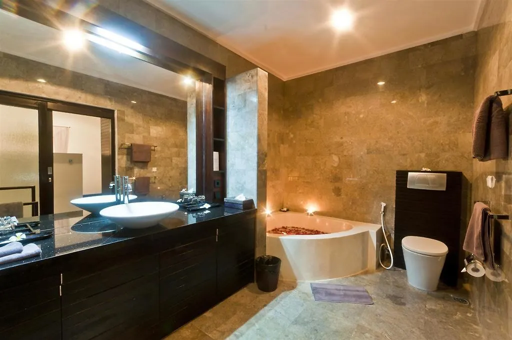 Villa Blubambu Seminyak  Guest house