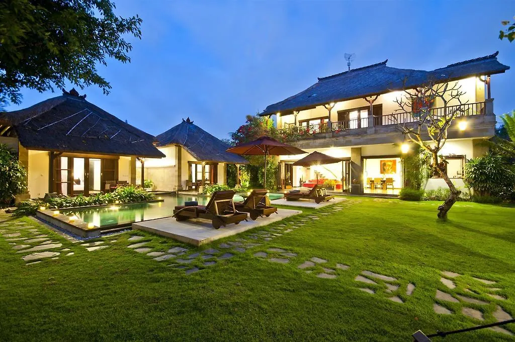 Villa Blubambu Seminyak  Guest house